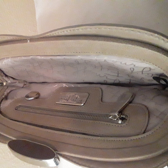 Fifty Four Fossil Clutch - Picture 8 of 11